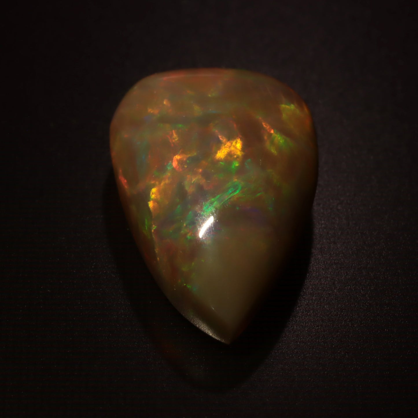 Cabochon Orange Opal 2.84ct