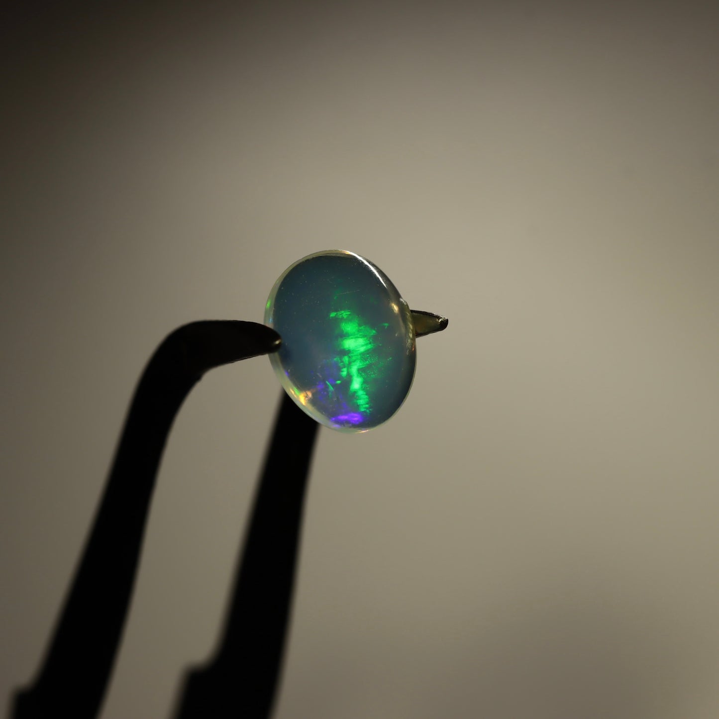 Cabochon Clear Opal 0.88ct
