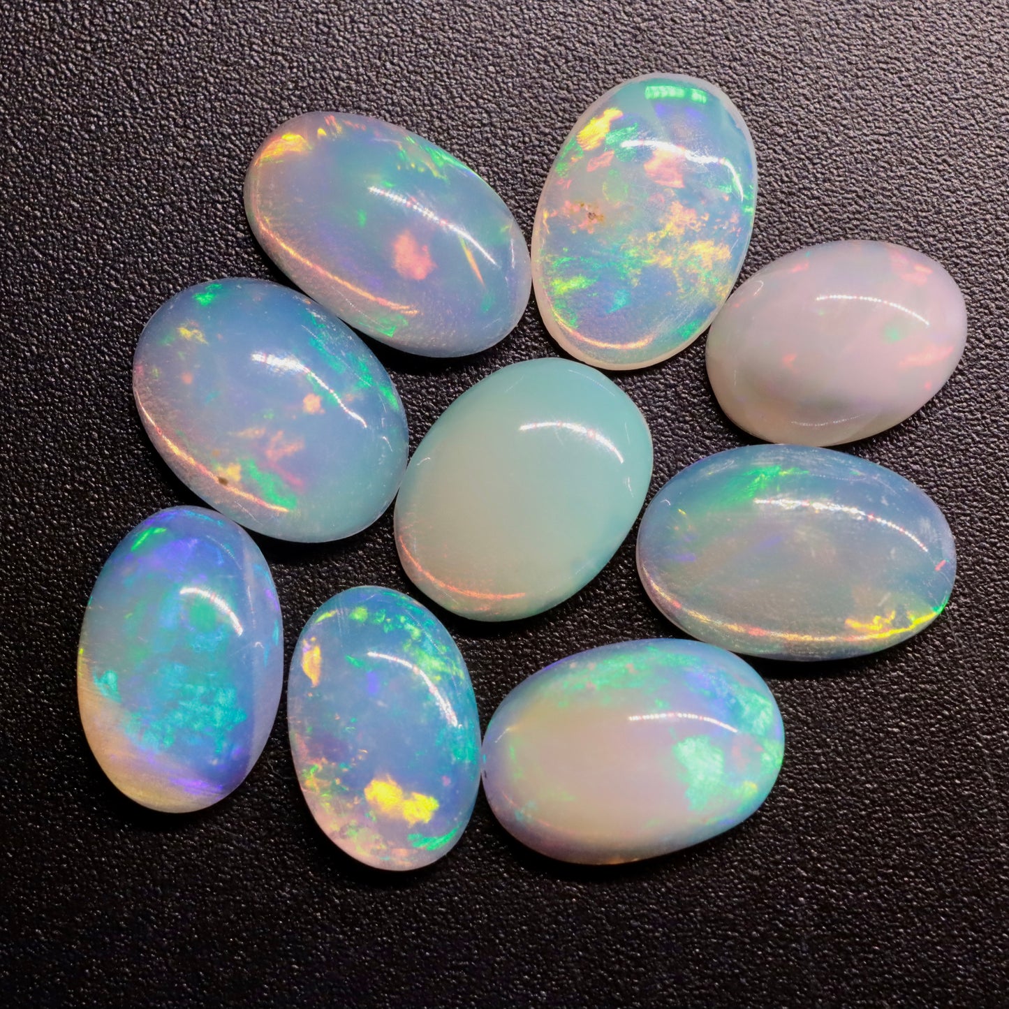 Cabochon White Opal 6.87ct