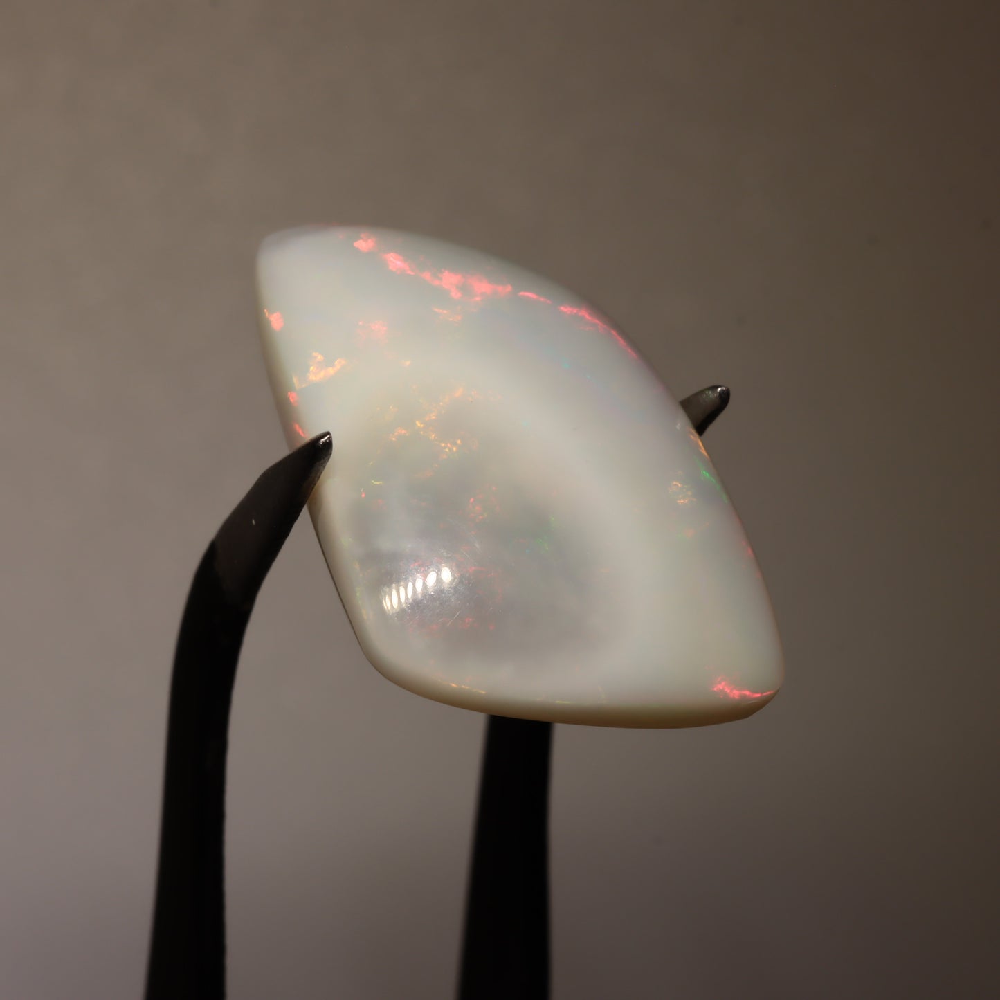 Cabochon White Opal 10.25ct