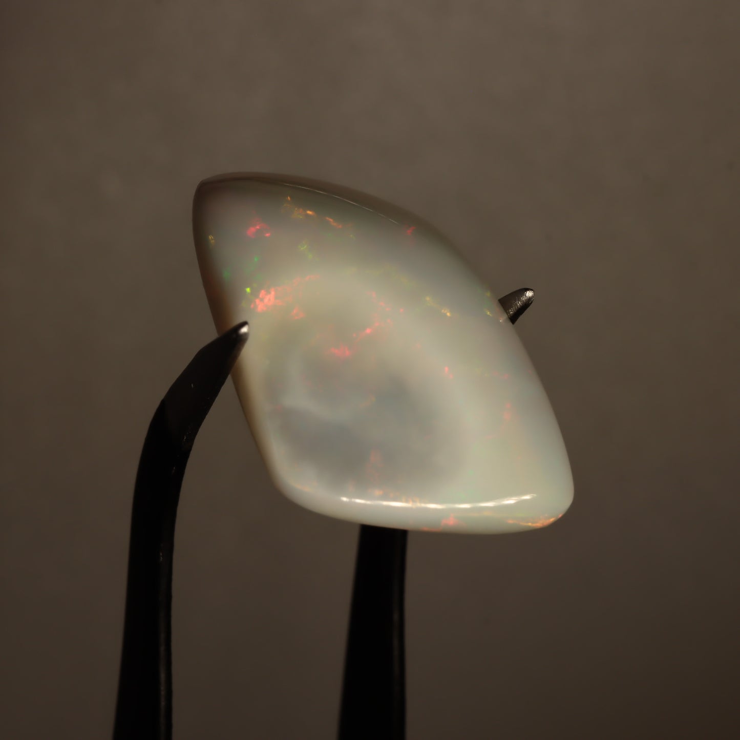 Cabochon White Opal 10.25ct