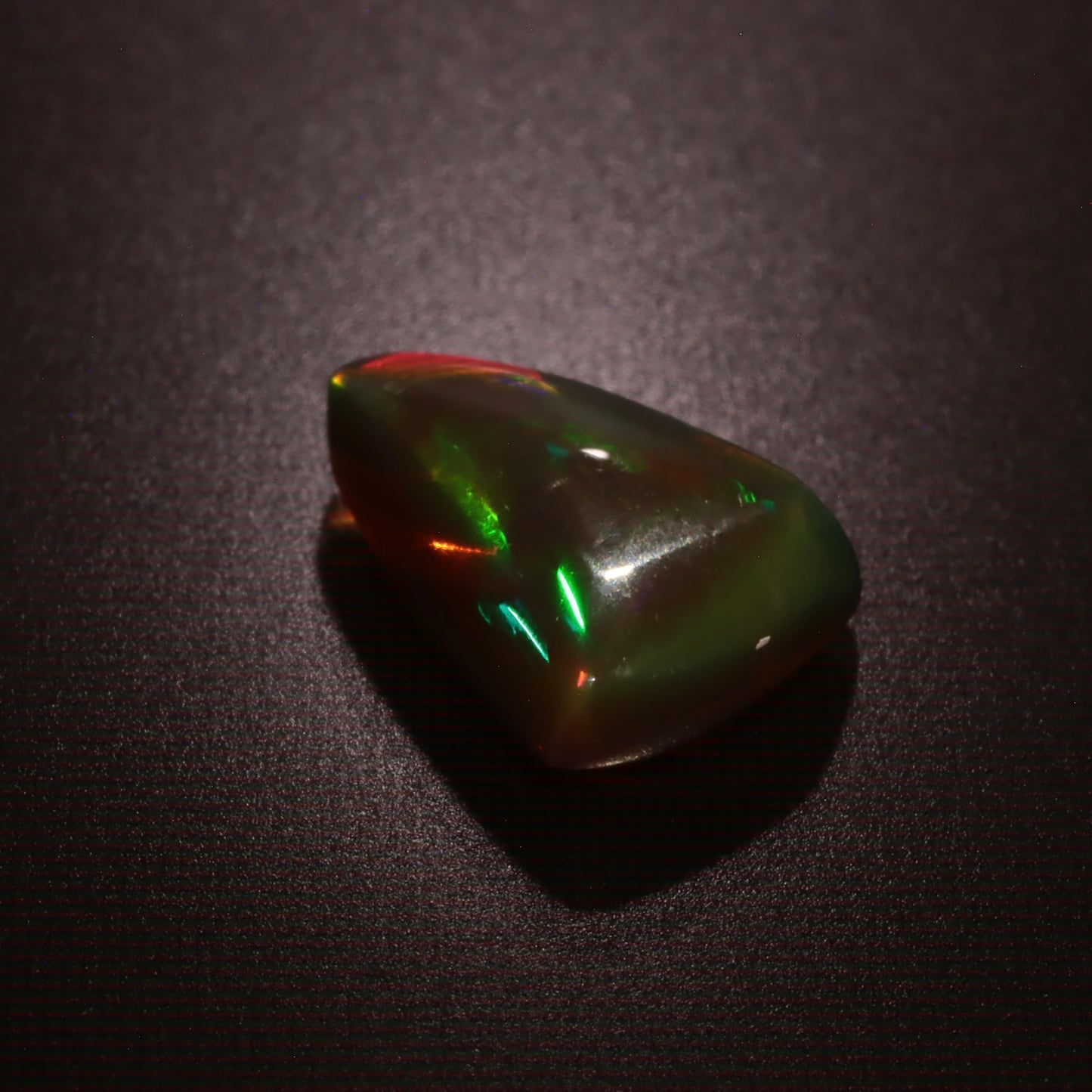 Triangle Black Opal 0.9ct