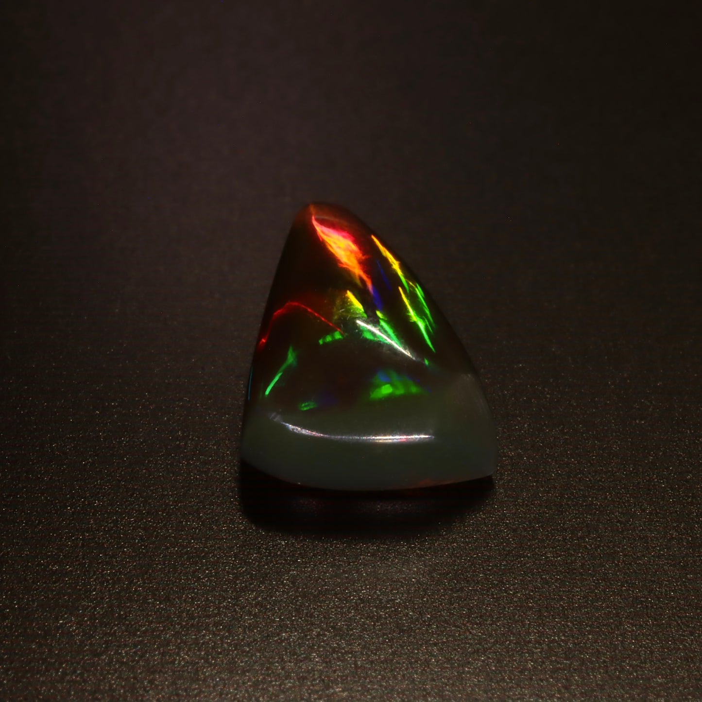 Triangle Black Opal 0.9ct