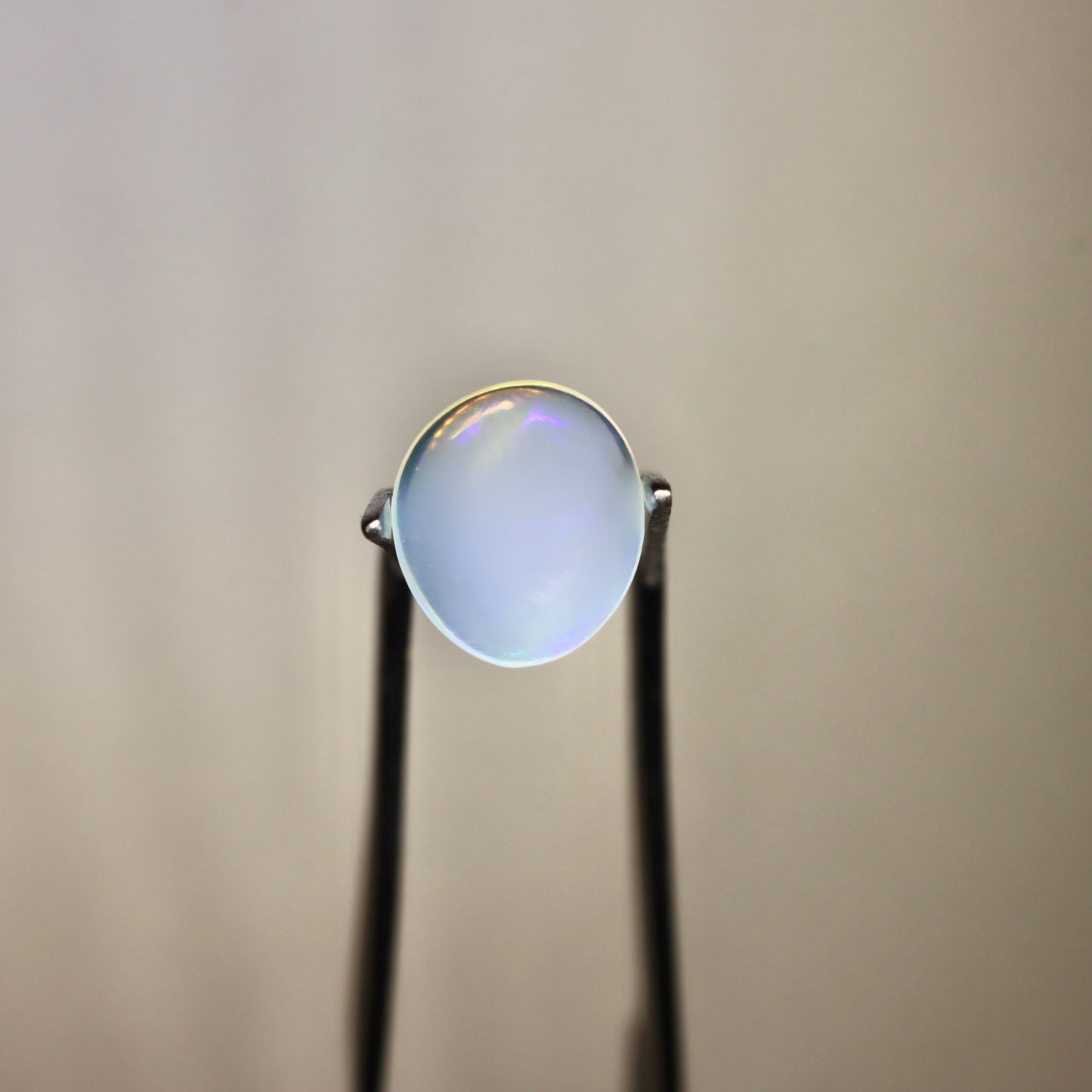 Cabochon Clear Opal 0.88ct