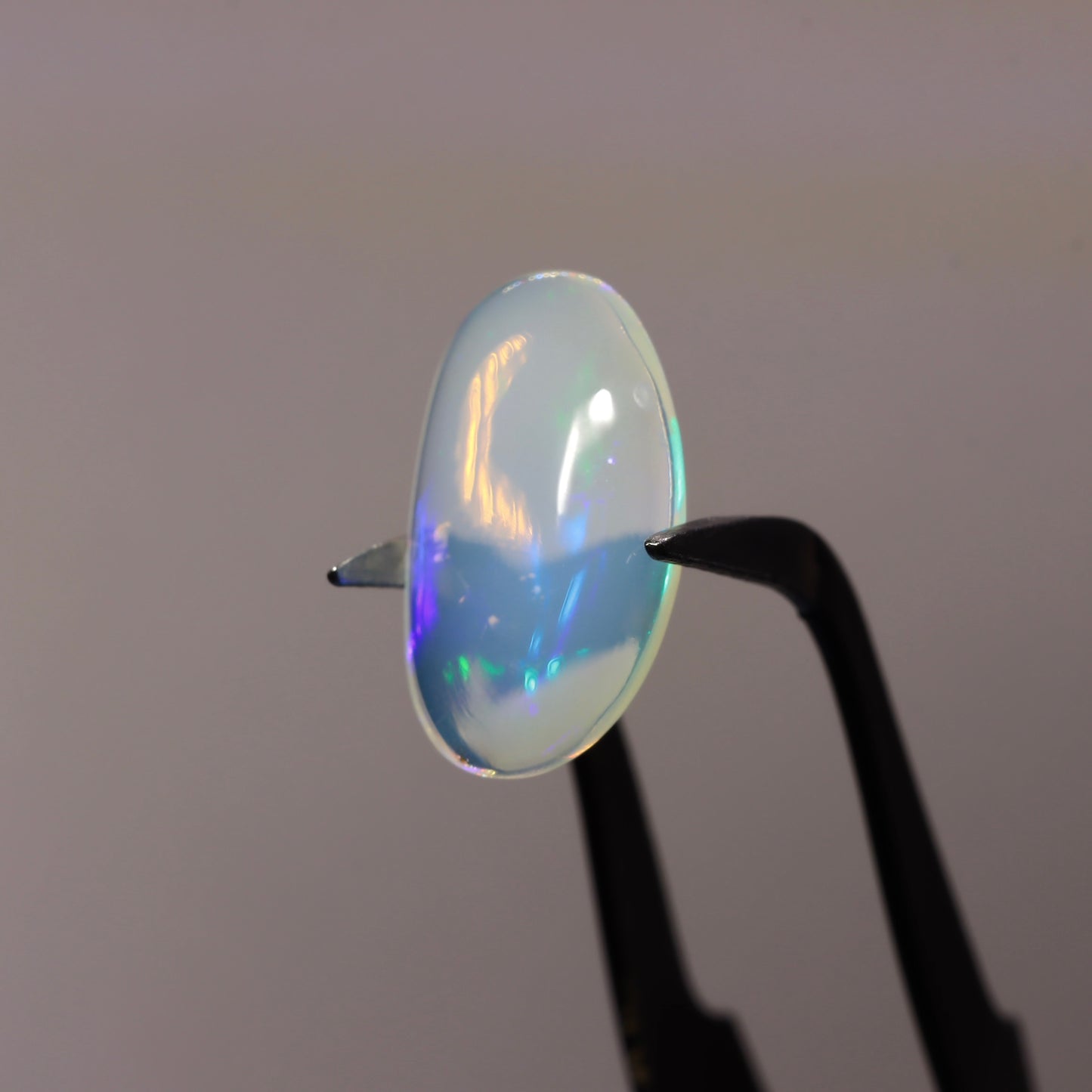 Cabochon Clear Opal 2.79ct
