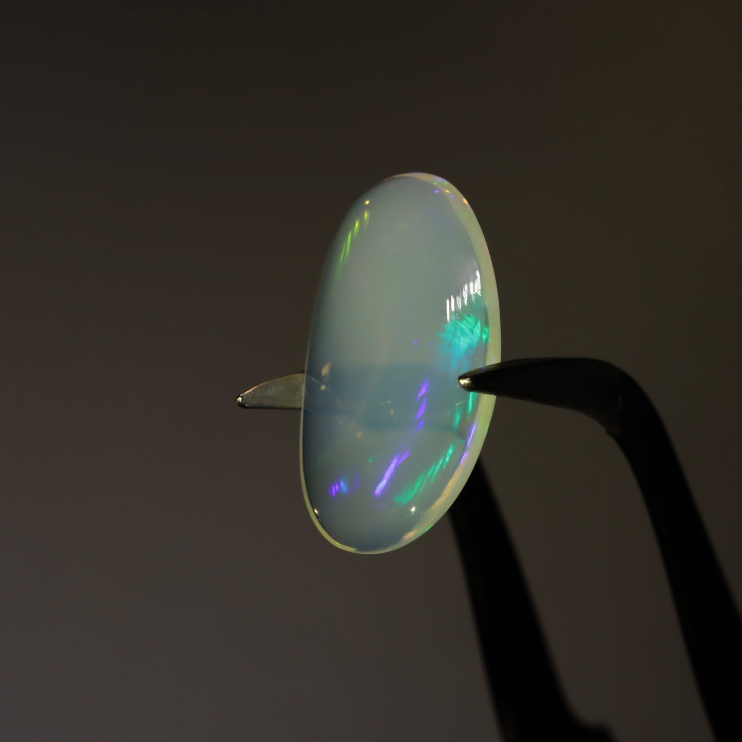 Cabochon Clear Opal 2.79ct
