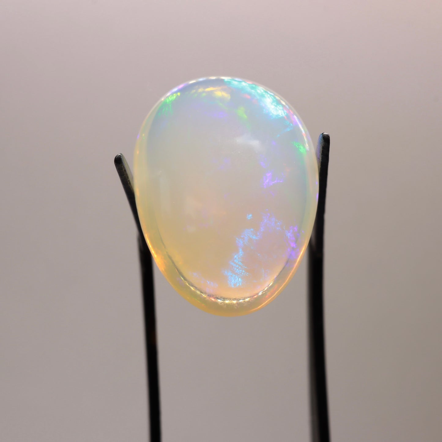 Cabochon Clear Opal 9.39ct