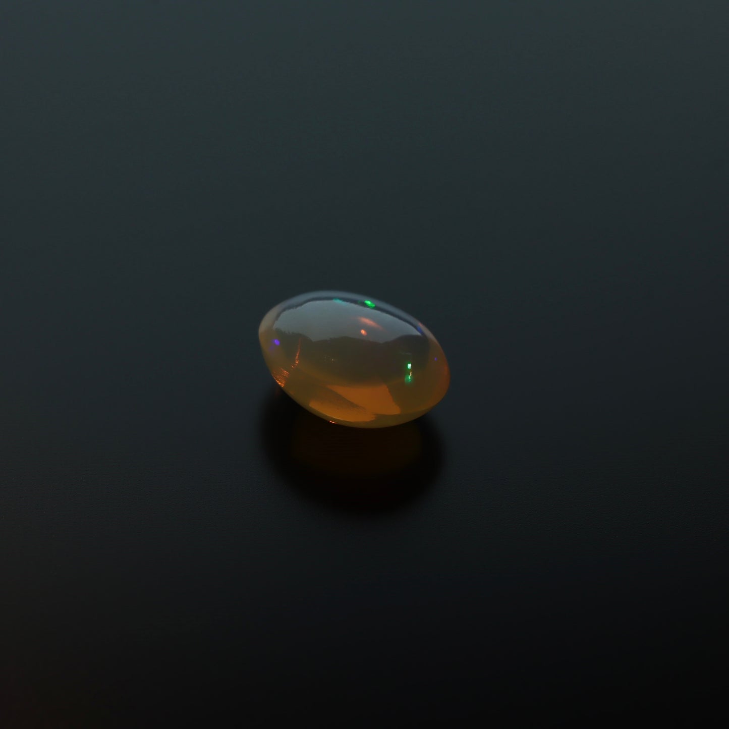 Cabochon Clear Opal 2.8ct