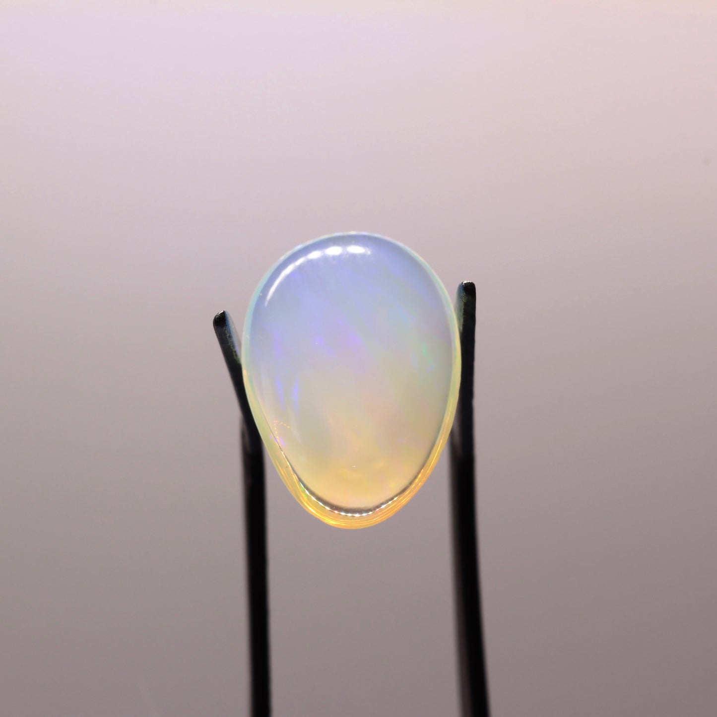 Cabochon Clear Opal 1.94ct