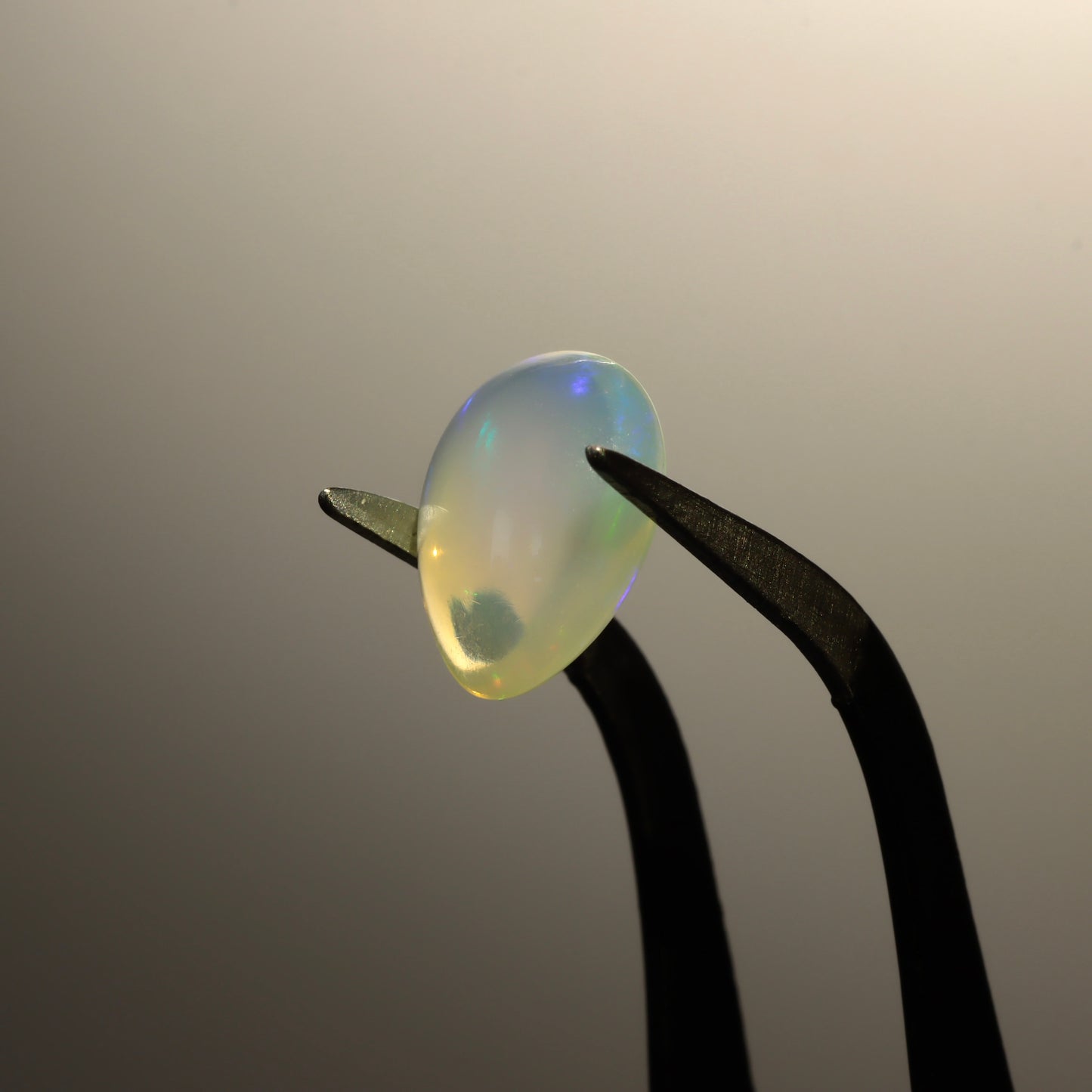 Cabochon Clear Opal 1.62ct