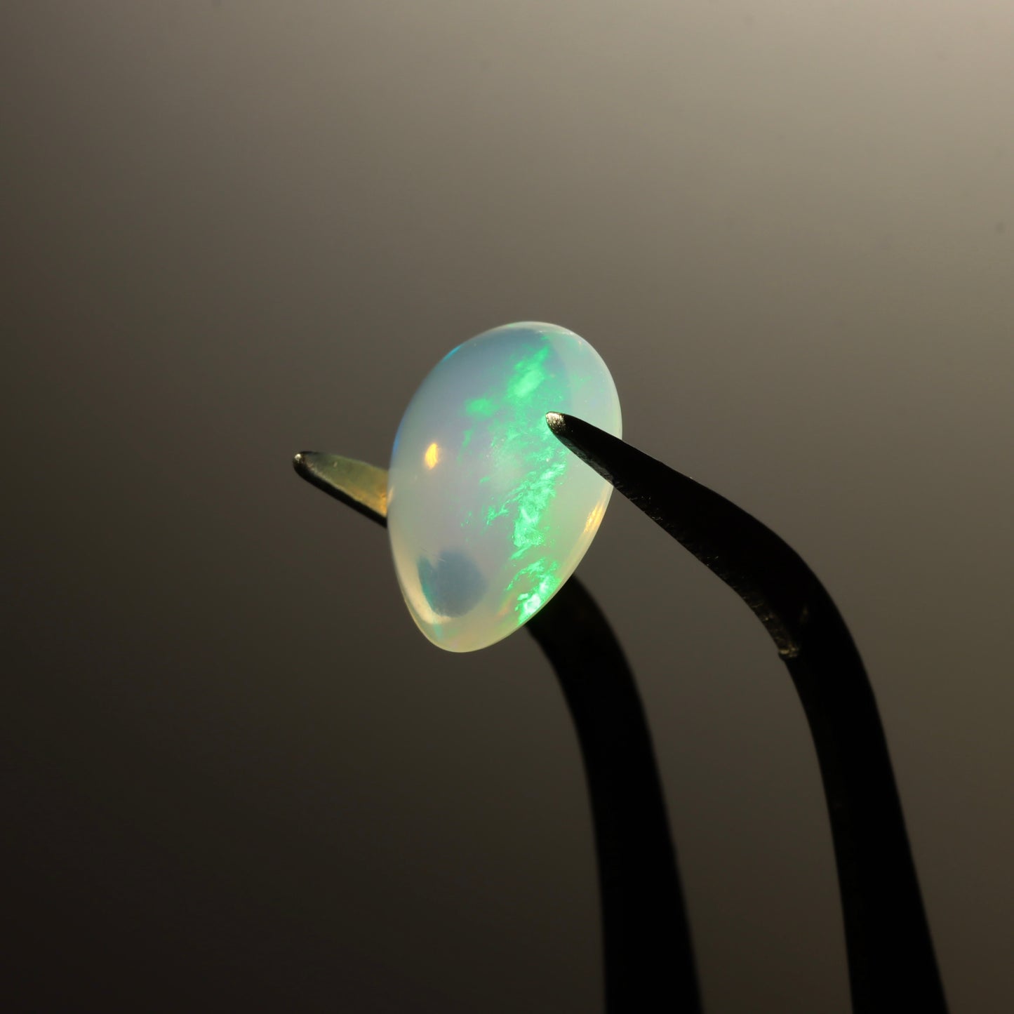 Cabochon Clear Opal 1.62ct