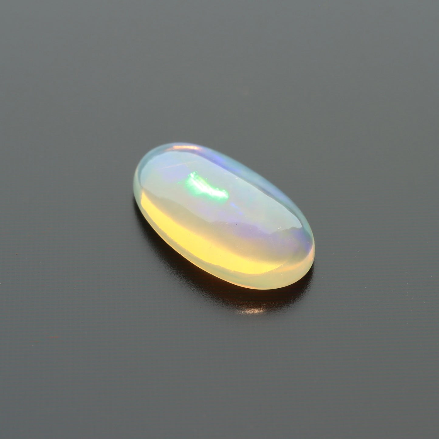 Cabochon White Opal 1.4ct