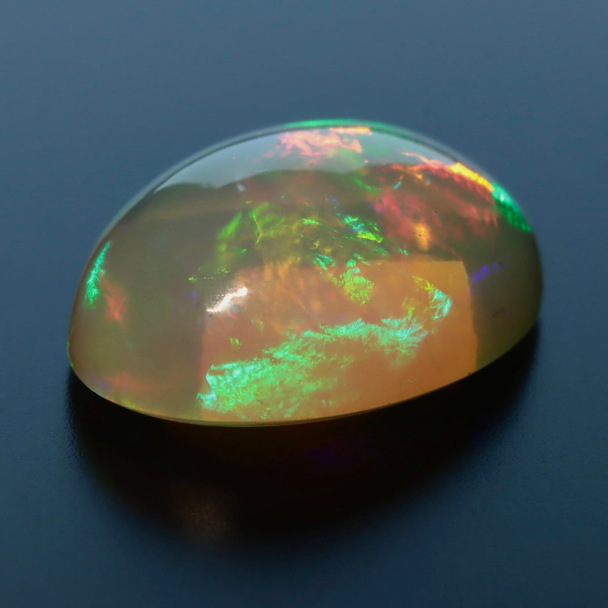 Cabochon White Opal 3.42ct