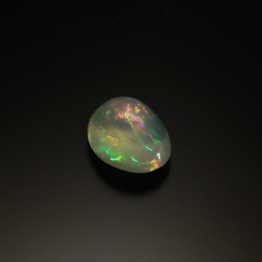 Cabochon White Opal 4.61ct