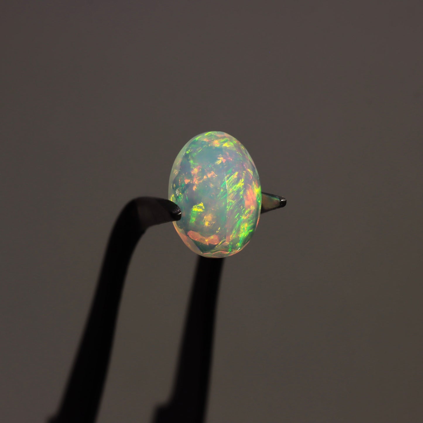 Oval White Opal 1.19ct