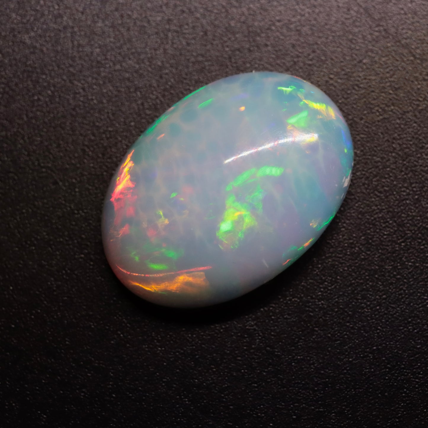 Cabochon White Opal 7.03ct