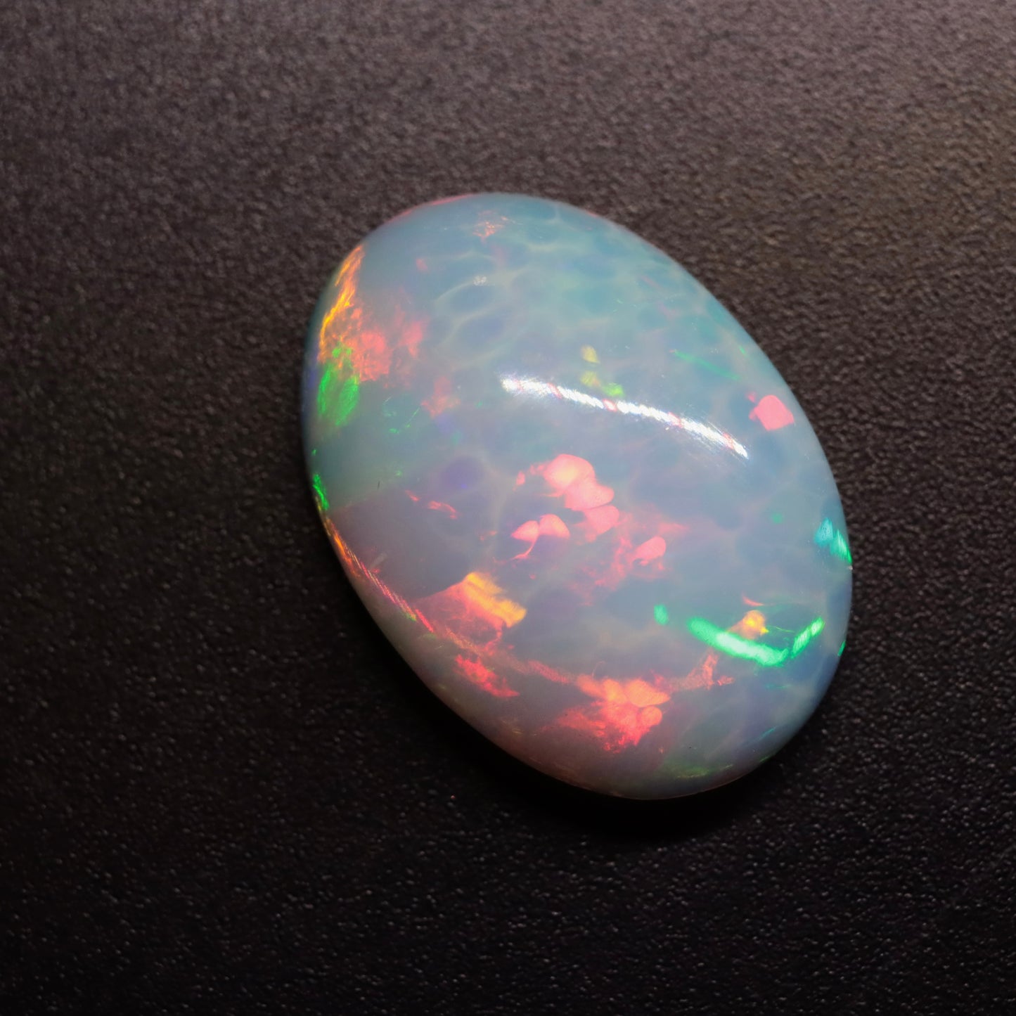 Cabochon White Opal 7.03ct