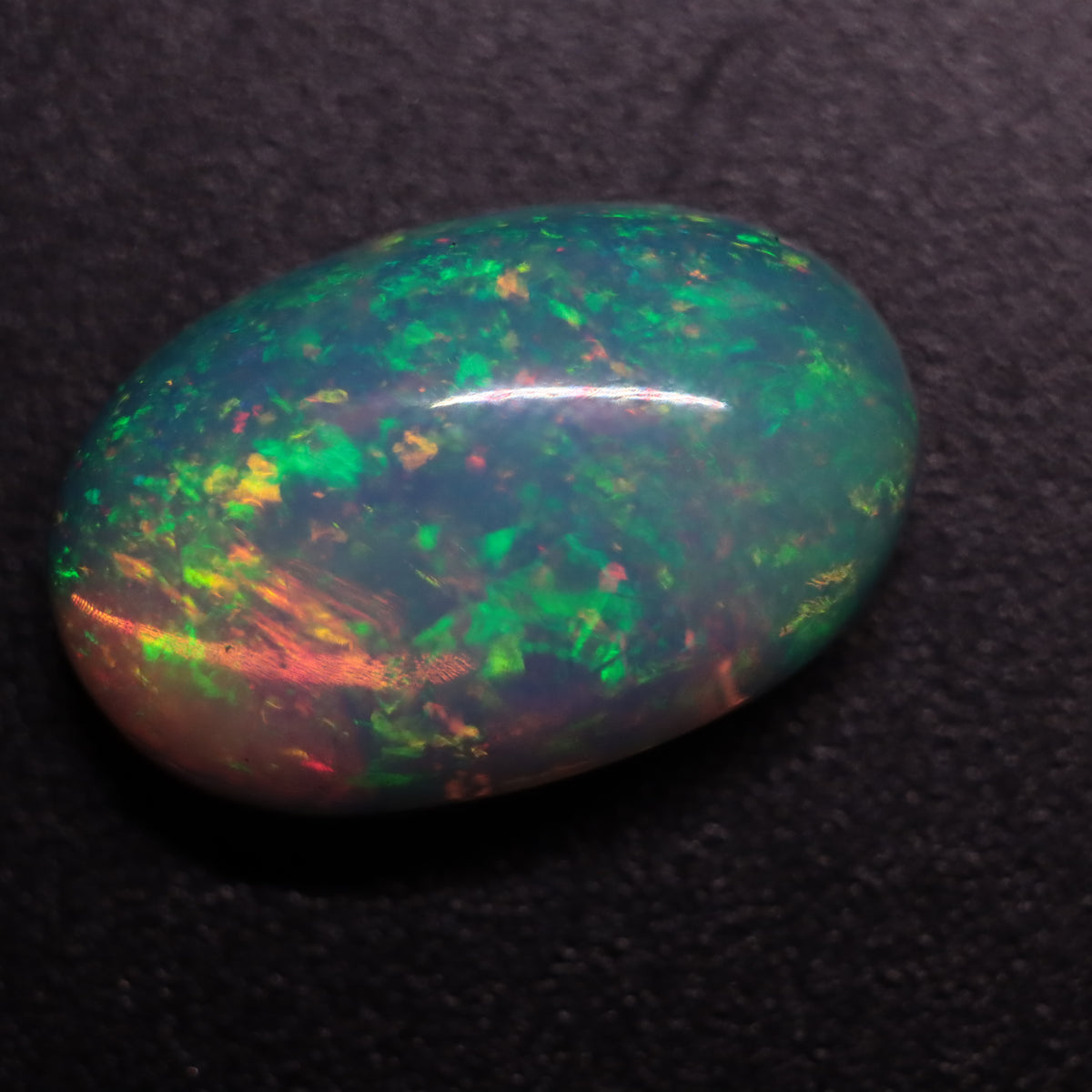 Cabochon White Opal 2.88ct