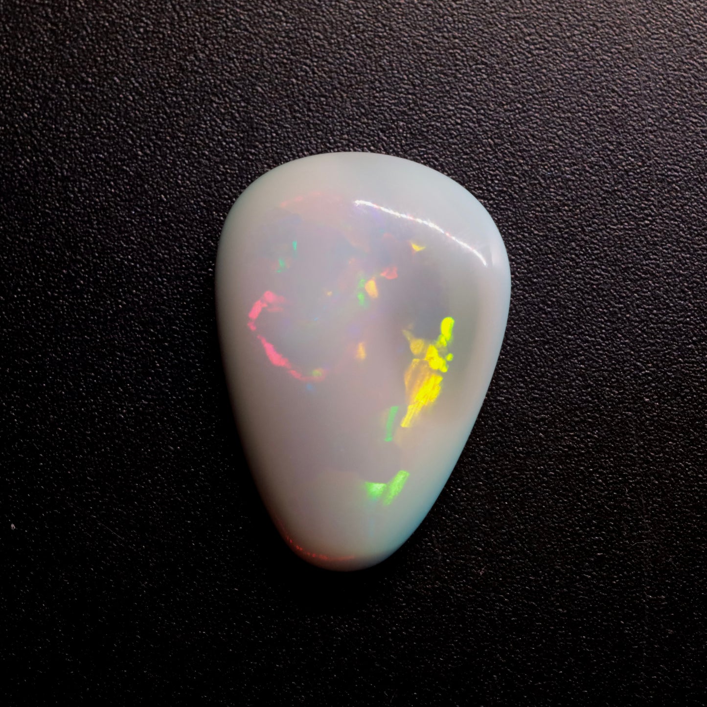 Cabochon White Opal 4.5ct
