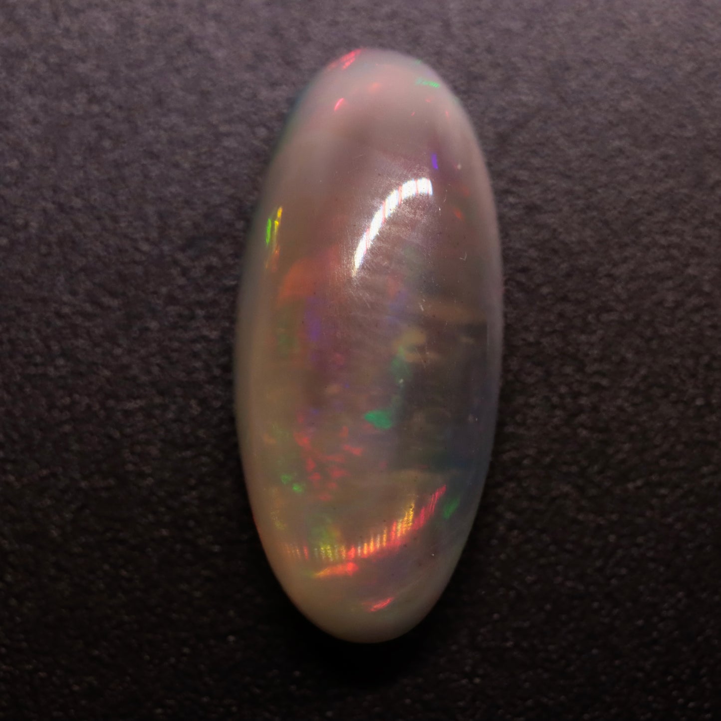 Cabochon White Opal 3.17ct