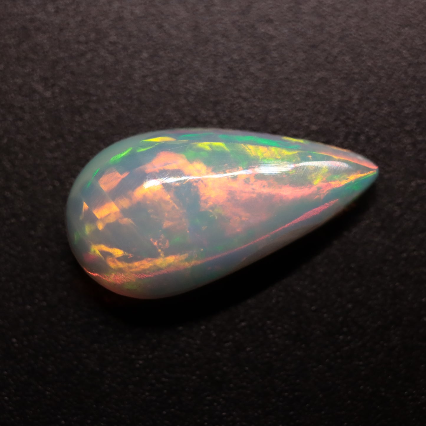 Pear White Opal 2.09ct