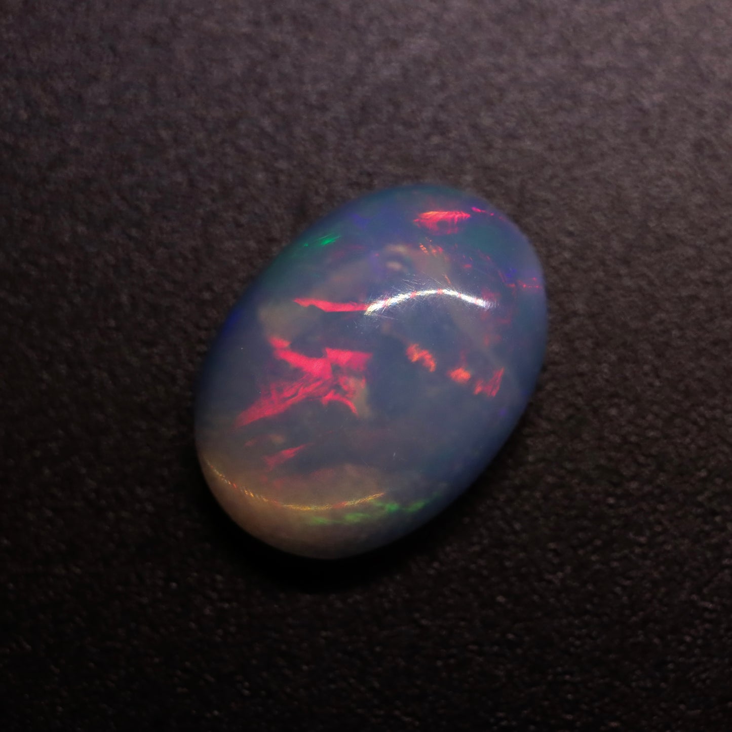 Cabochon White Opal 1.83ct