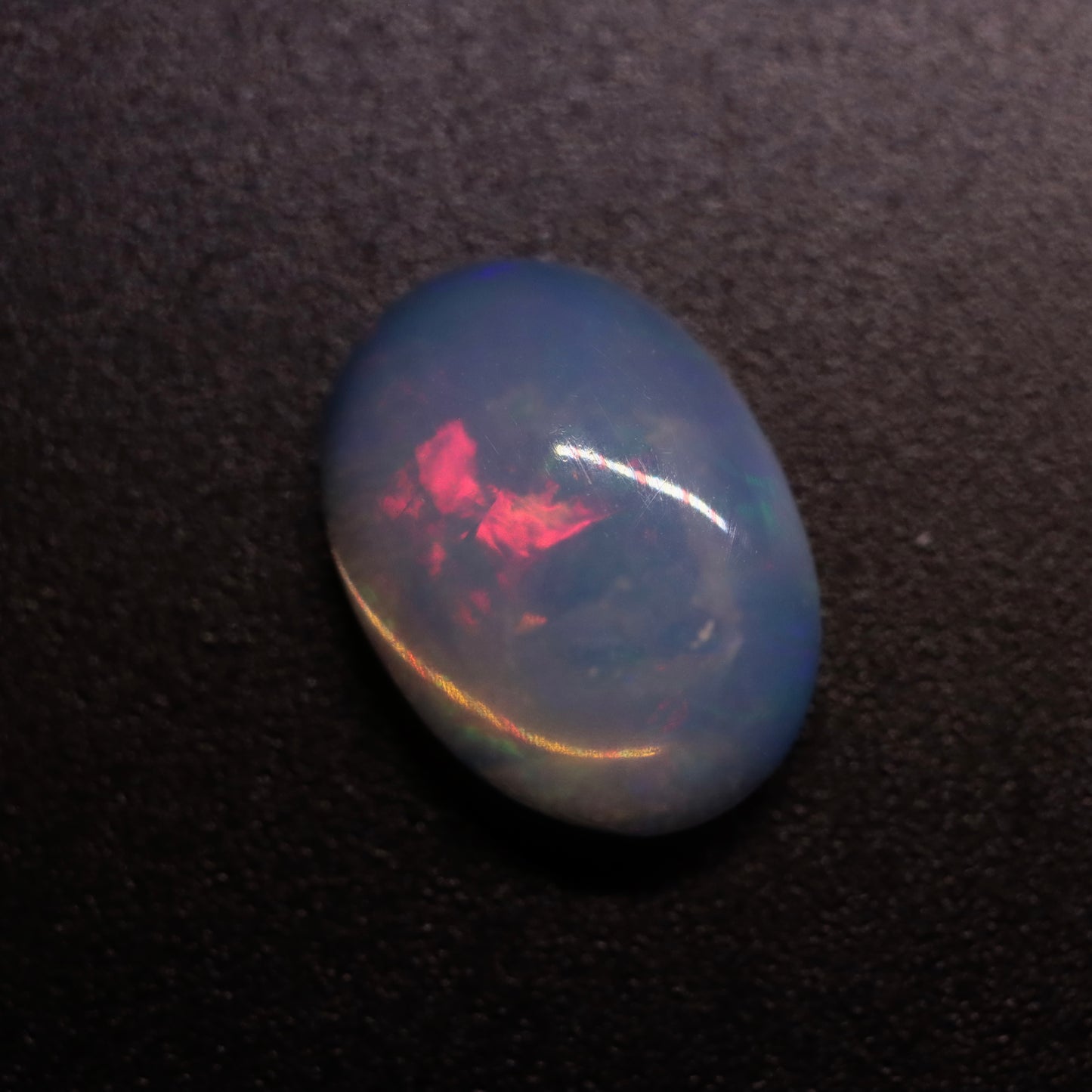Cabochon White Opal 1.83ct