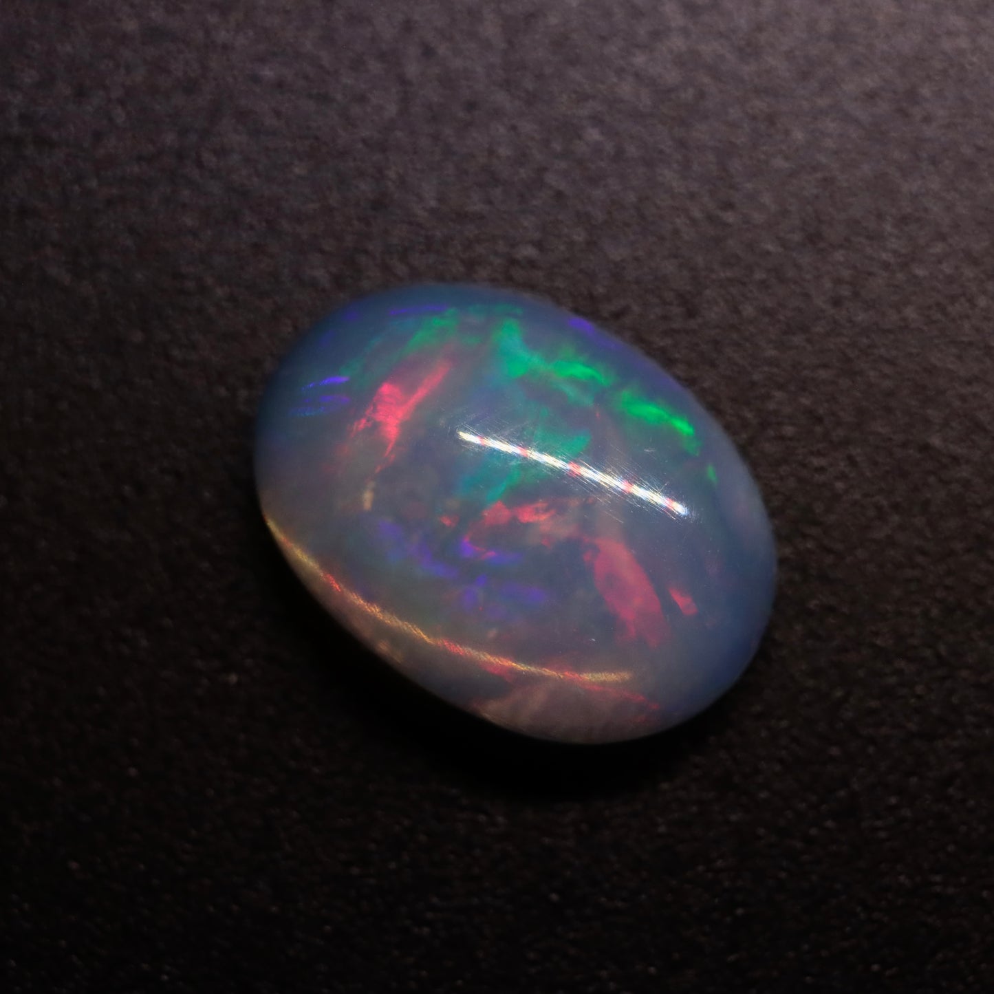 Cabochon White Opal 1.83ct