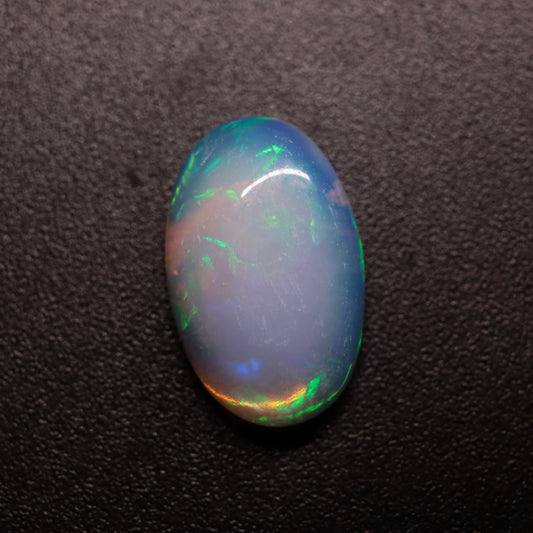 Cabochon White Opal 1.64ct