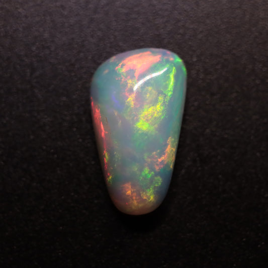 Cabochon White Opal 2.06ct