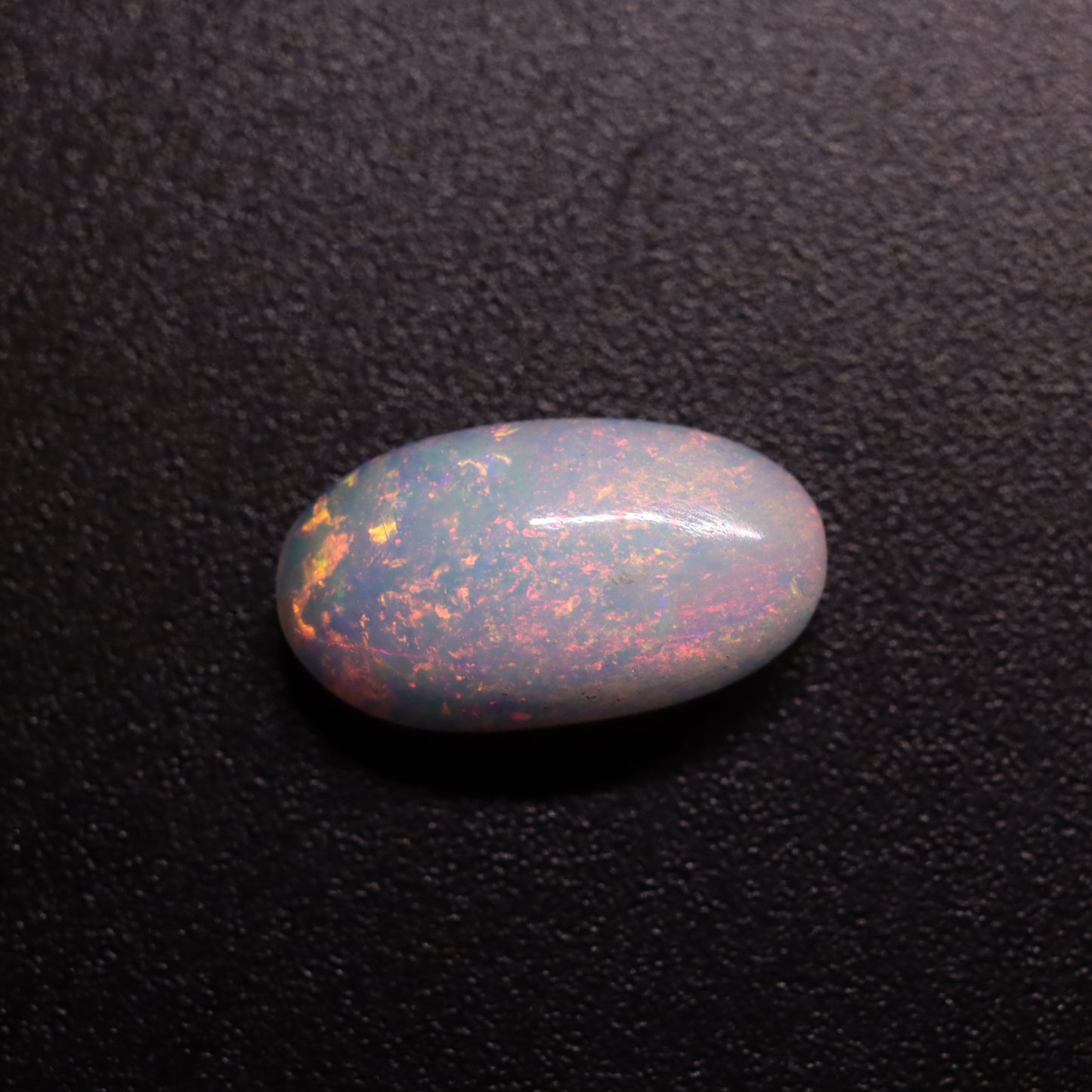 Cabochon White Opal 1.21ct