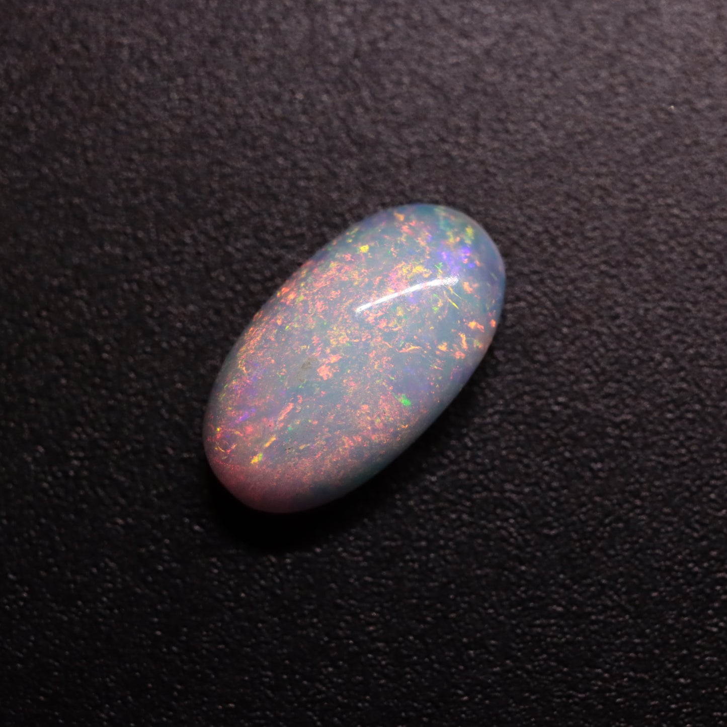 Cabochon White Opal 1.21ct