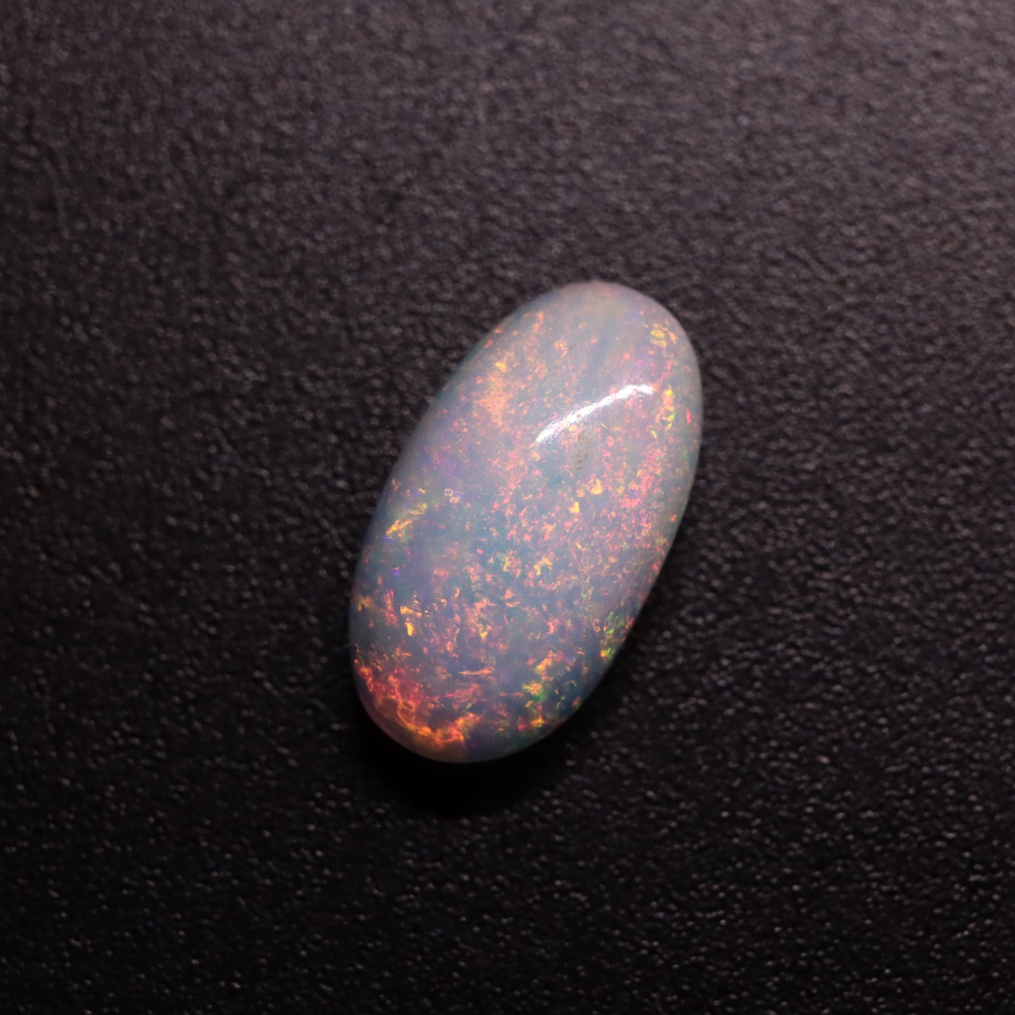 Cabochon White Opal 1.21ct