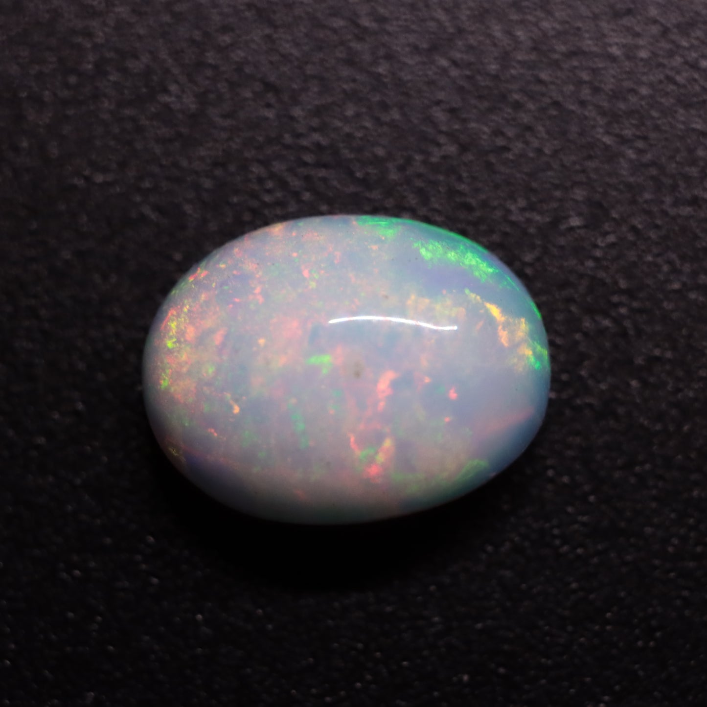 Cabochon White Opal 1.53ct