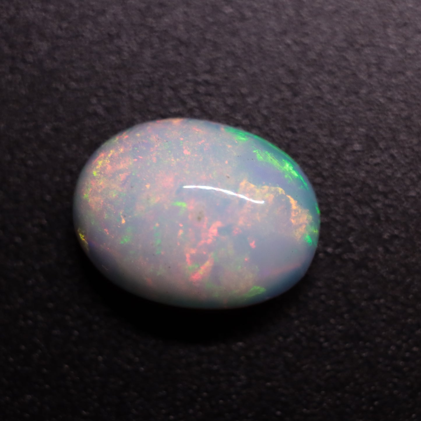Cabochon White Opal 1.53ct