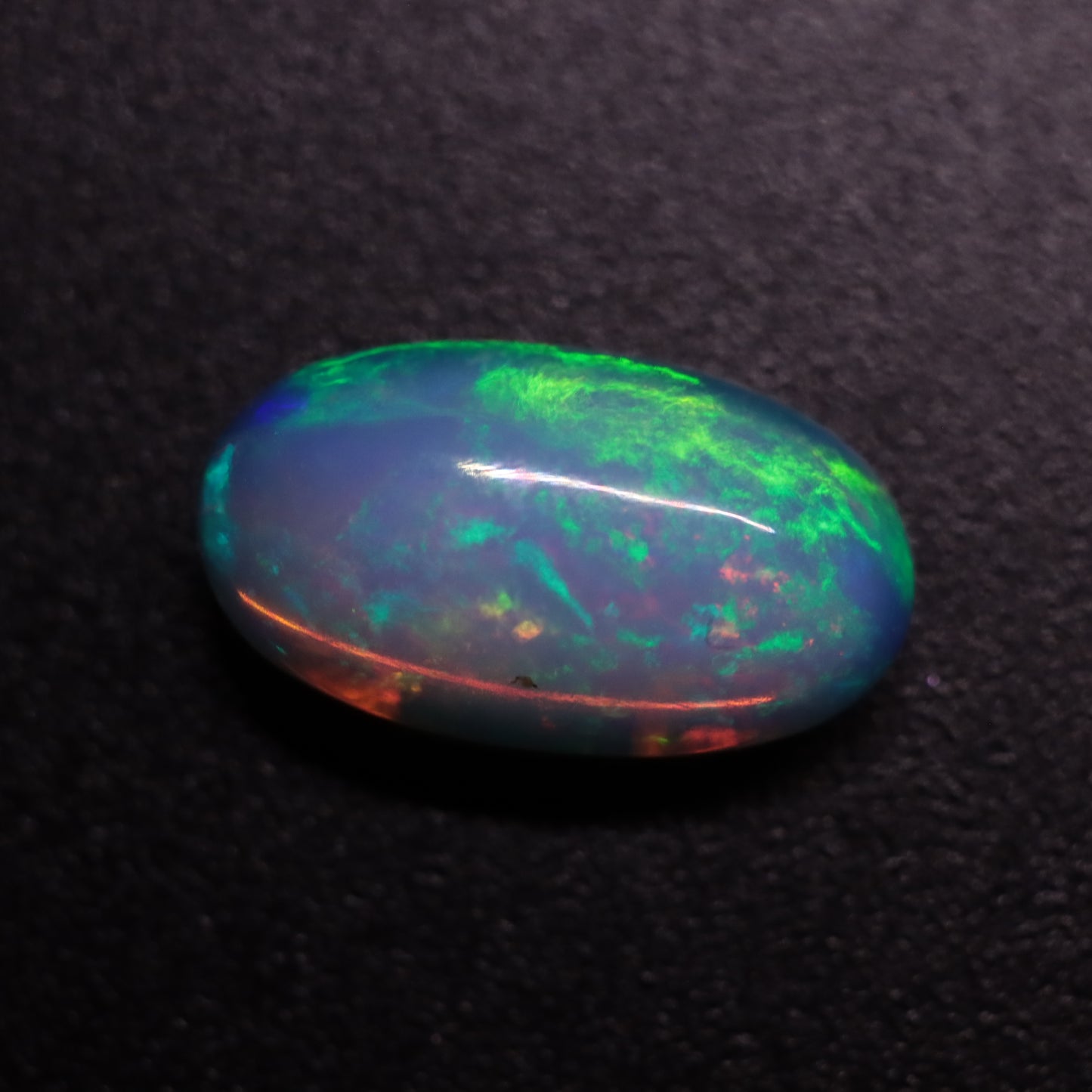 Cabochon White Opal 1.33ct