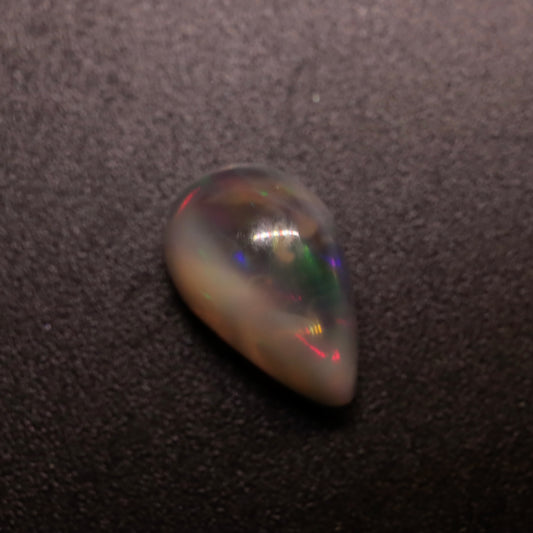 Cabochon White Opal 1.71ct
