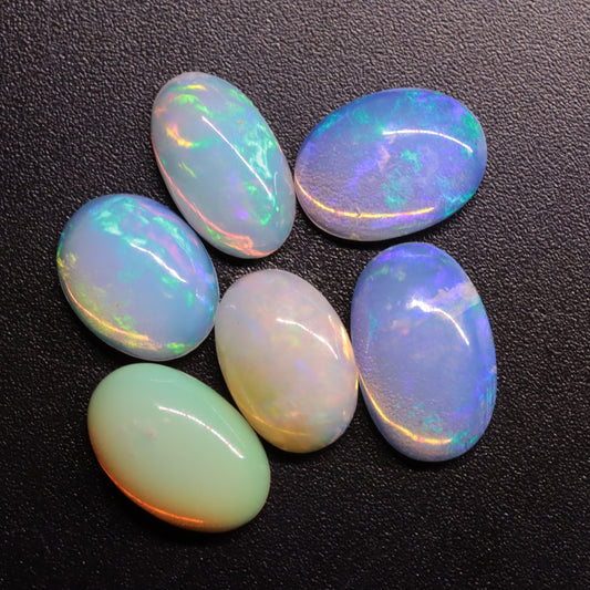 Cabochon White Opal 6.22ct
