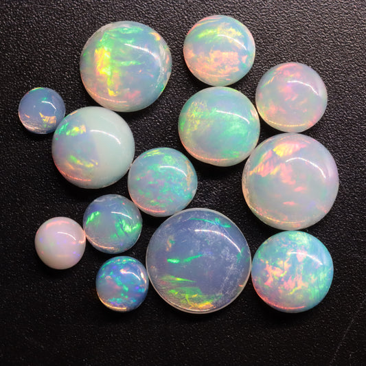 Round White Opal 7.31ct