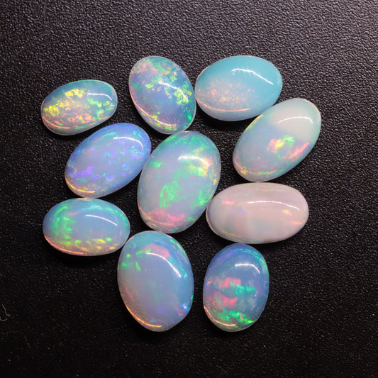 Cabochon White Opal 4.72ct