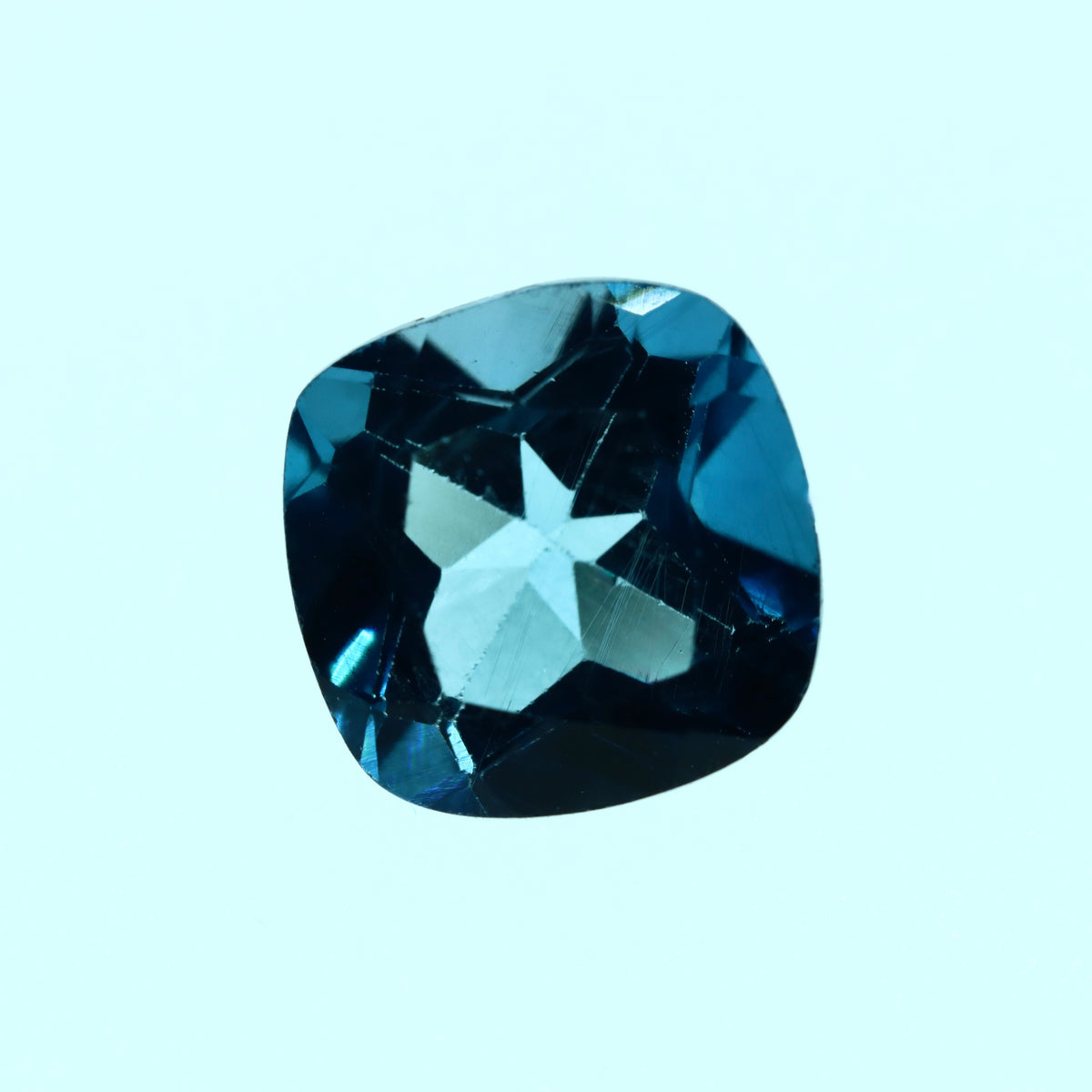 Cushion London Blue Topaz 2.52ct