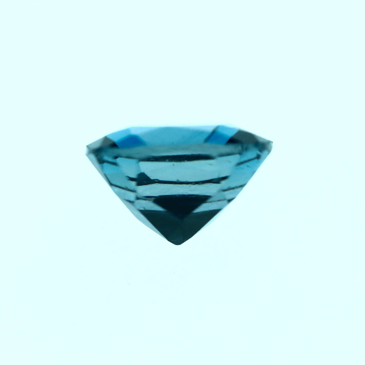 Cushion London Blue Topaz 2.52ct