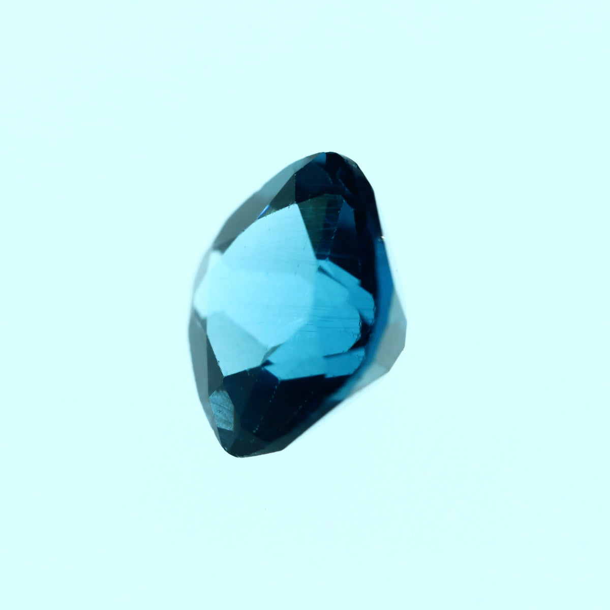 Cushion London Blue Topaz 2.52ct