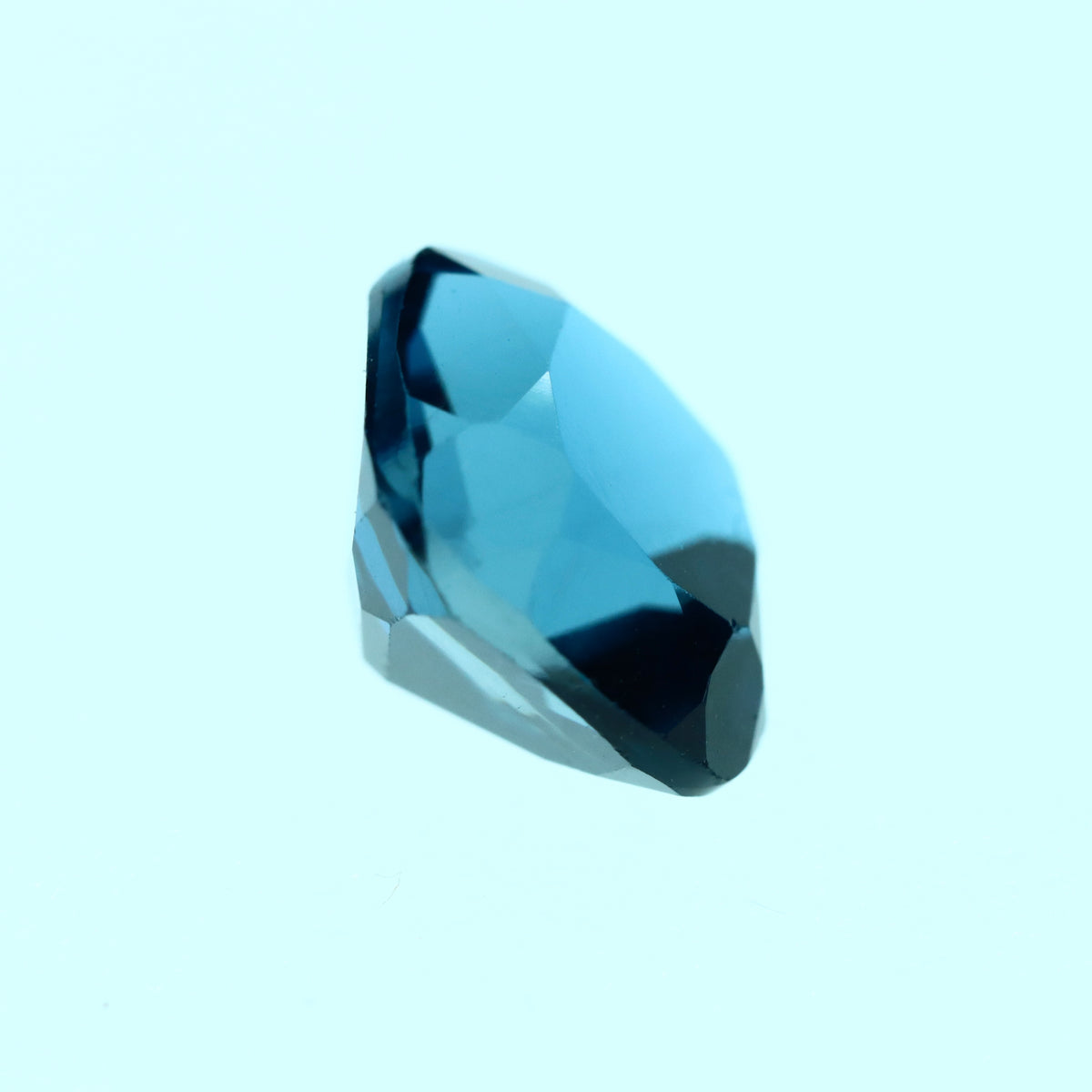 Cushion London Blue Topaz 2.84ct