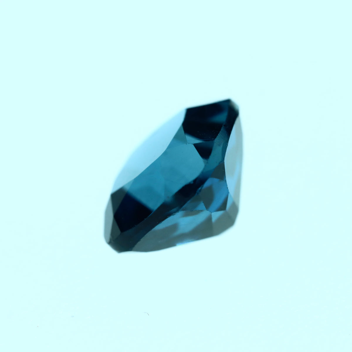 Cushion London Blue Topaz 2.84ct