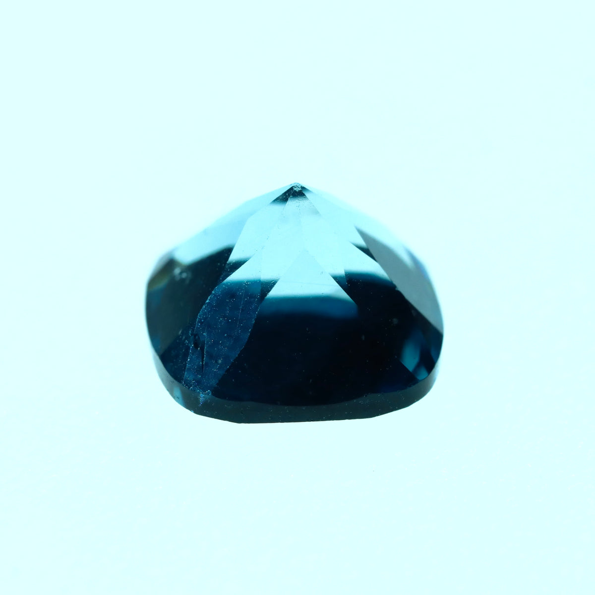 Cushion London Blue Topaz 2.69ct