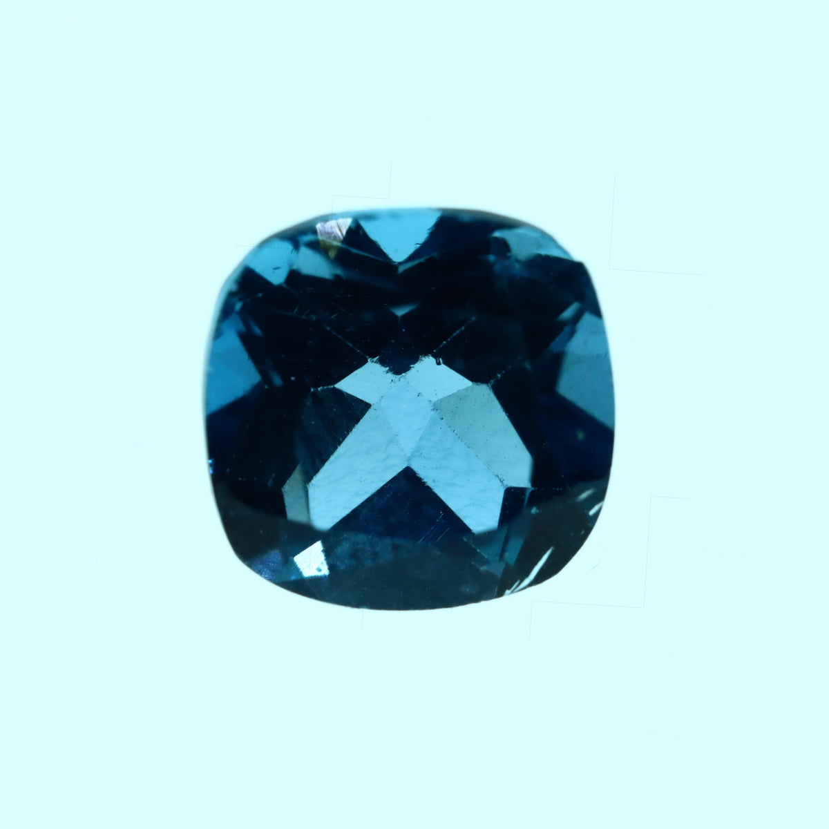 Cushion London Blue Topaz 2.8ct