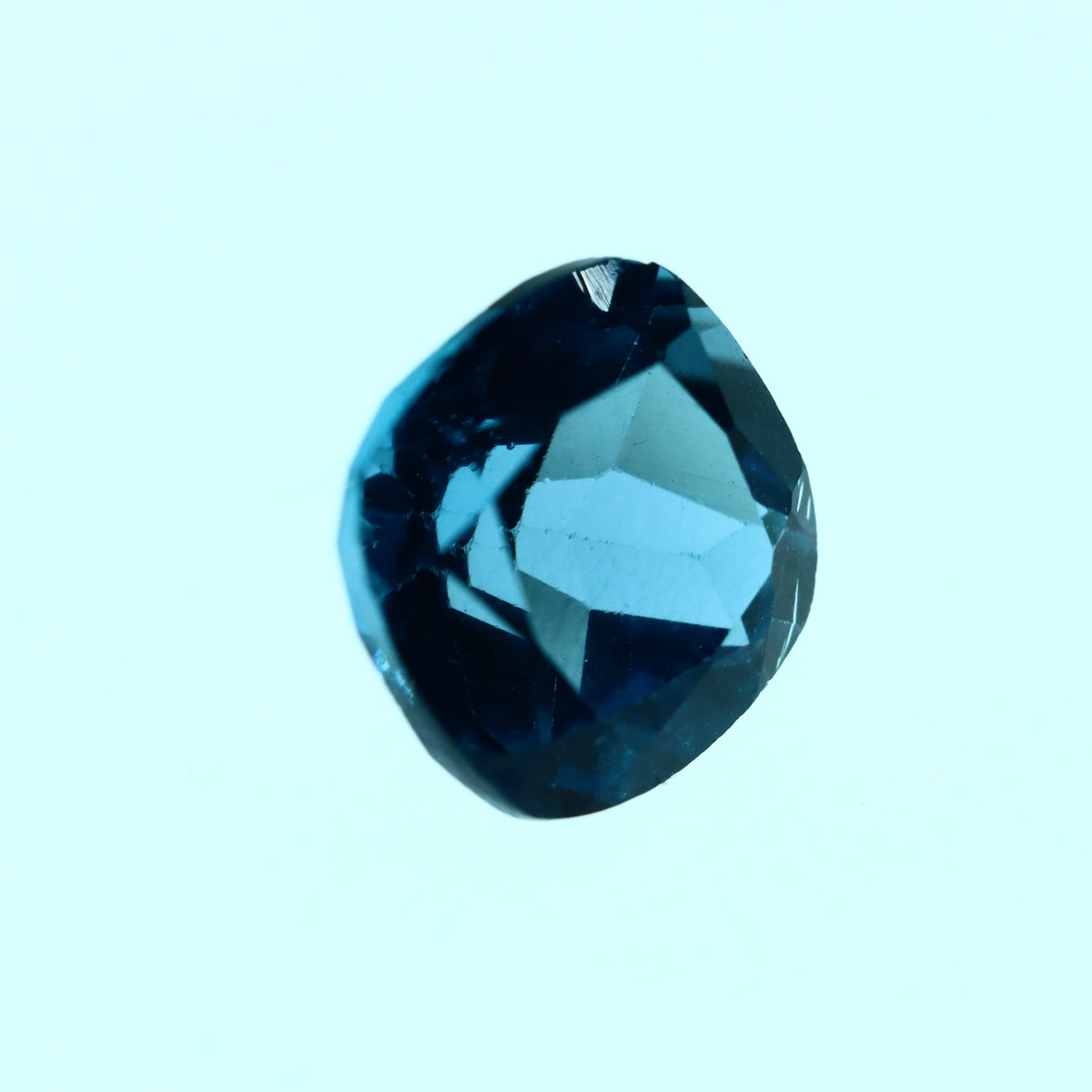 Cushion London Blue Topaz 2.8ct