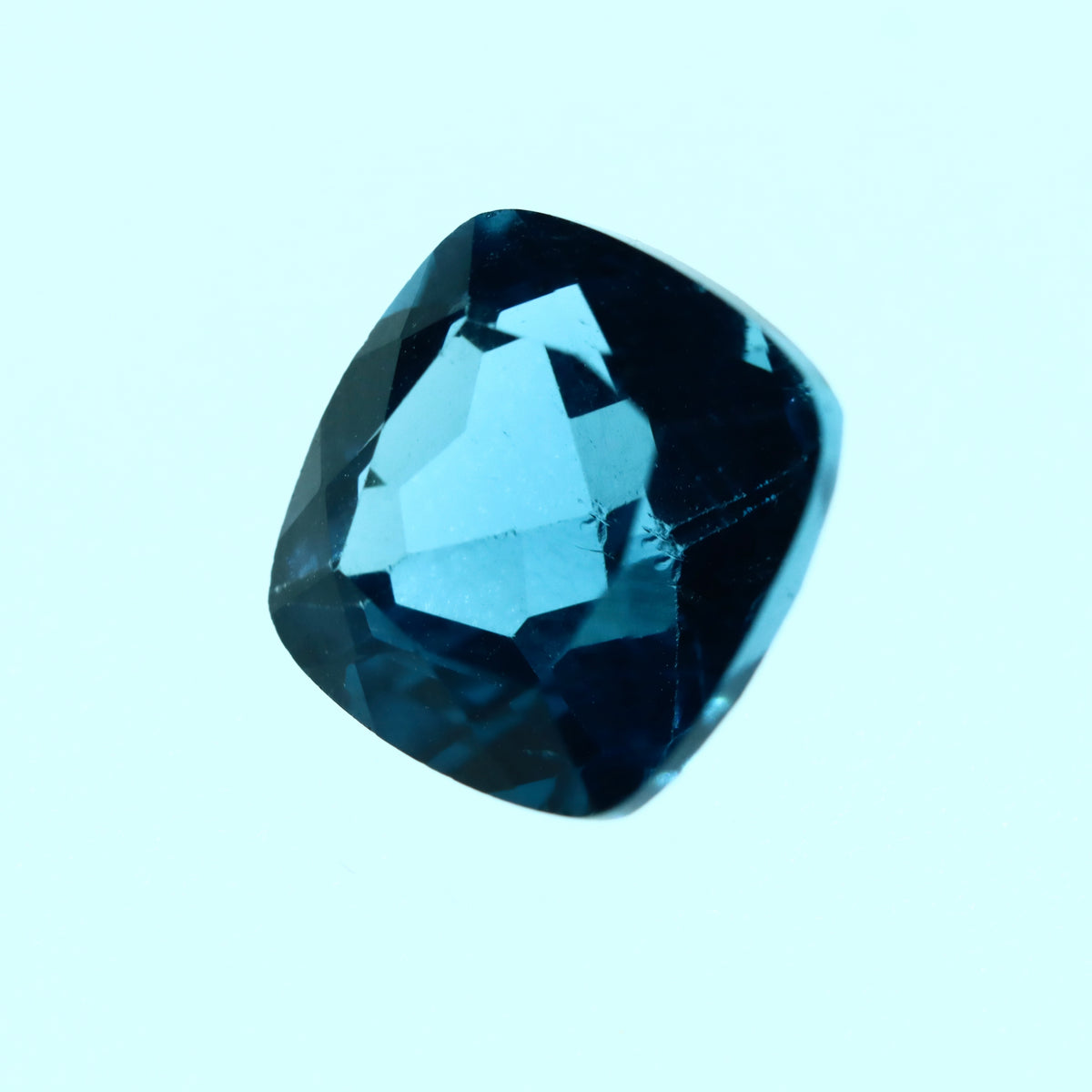 Cushion London Blue Topaz 3.05ct