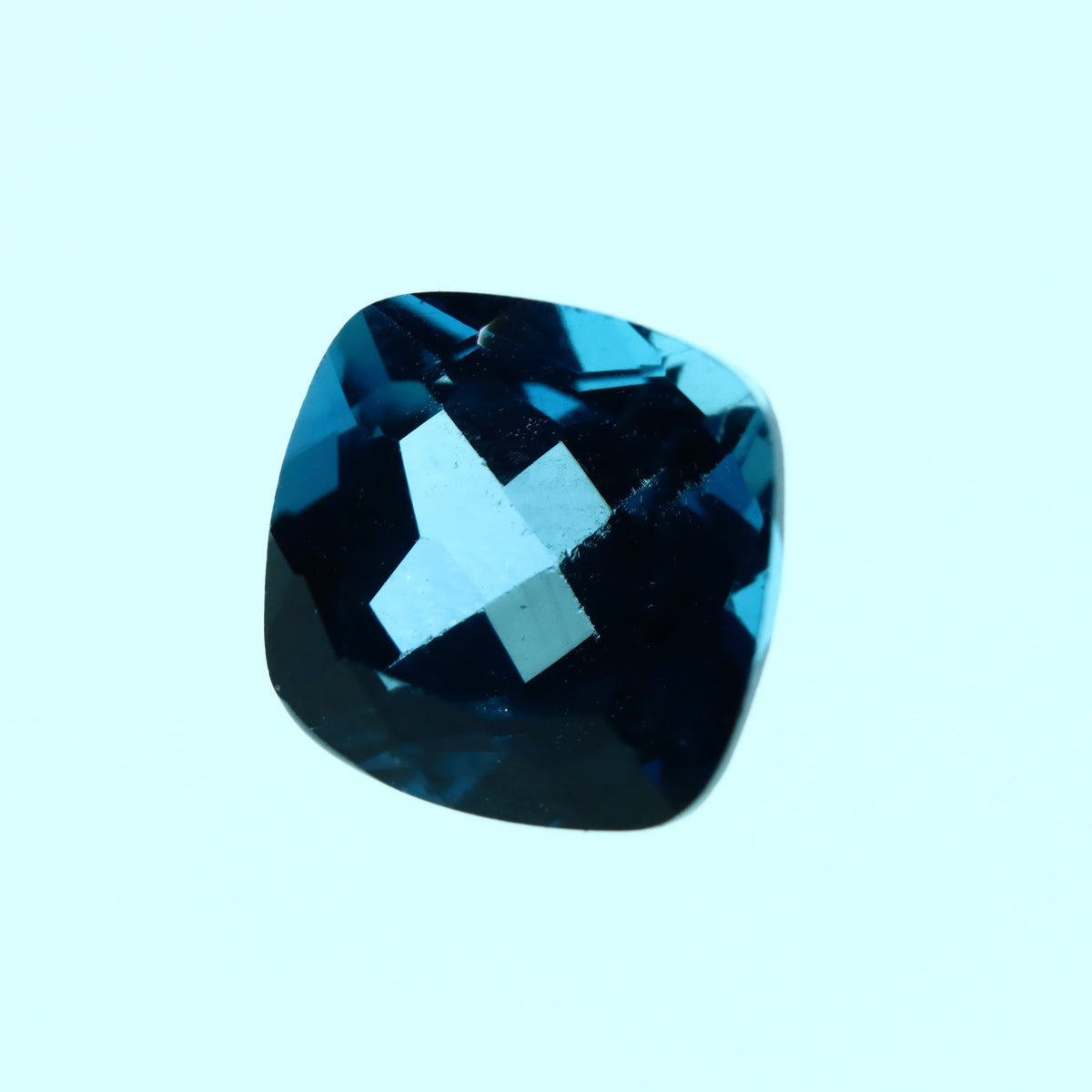 Cushion London Blue Topaz 2.96ct